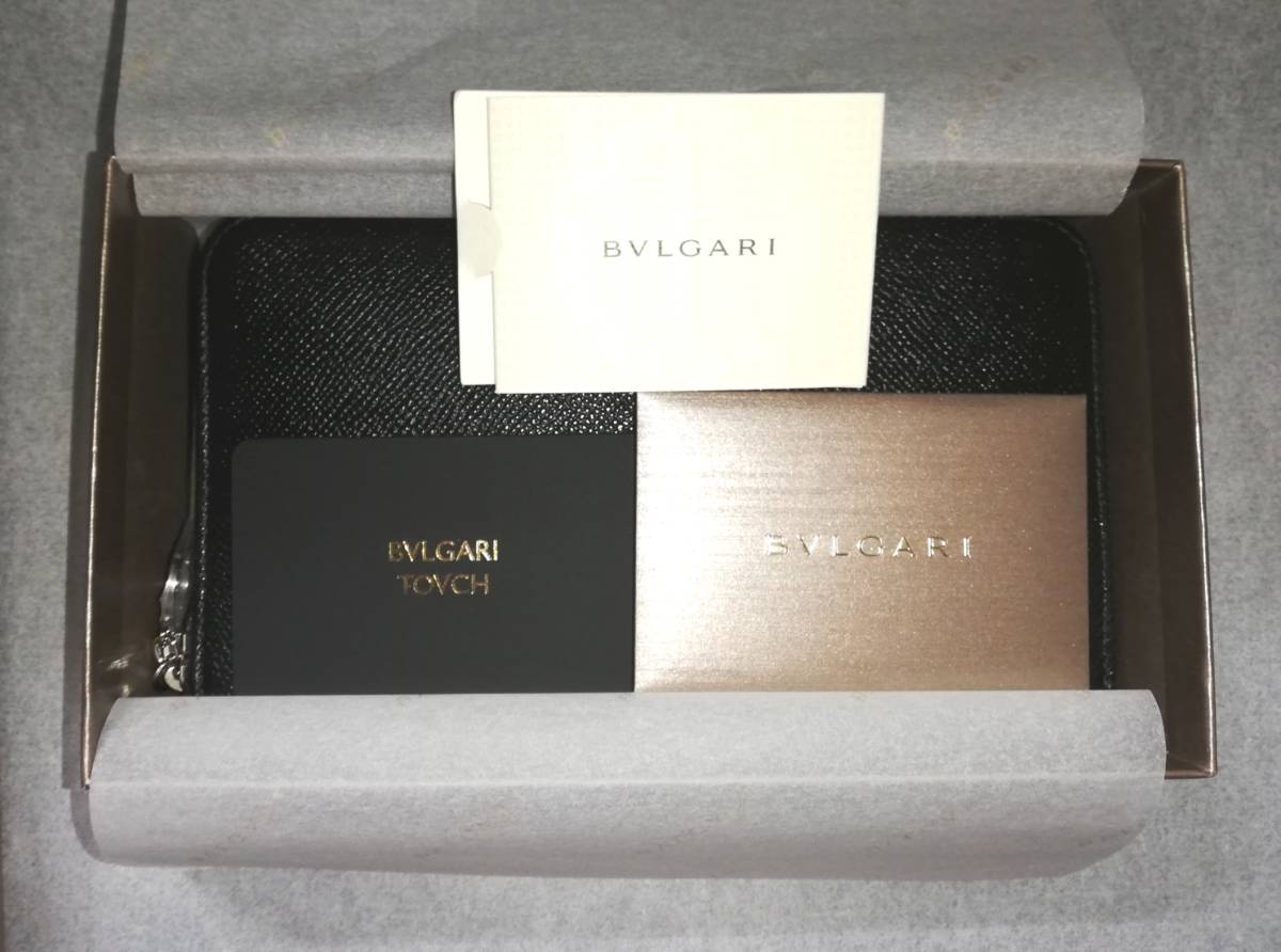 本物新品未使用！ブルガリ BVLGARI 36933 ラウンドファスナー長財布