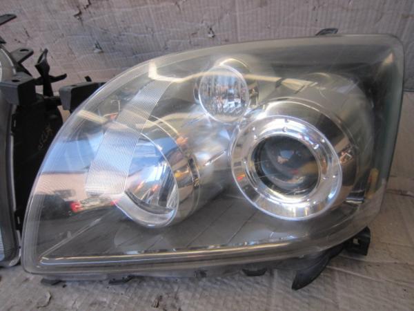  Avensis AZT250 head light left right 81130-05220[gaif]TO
