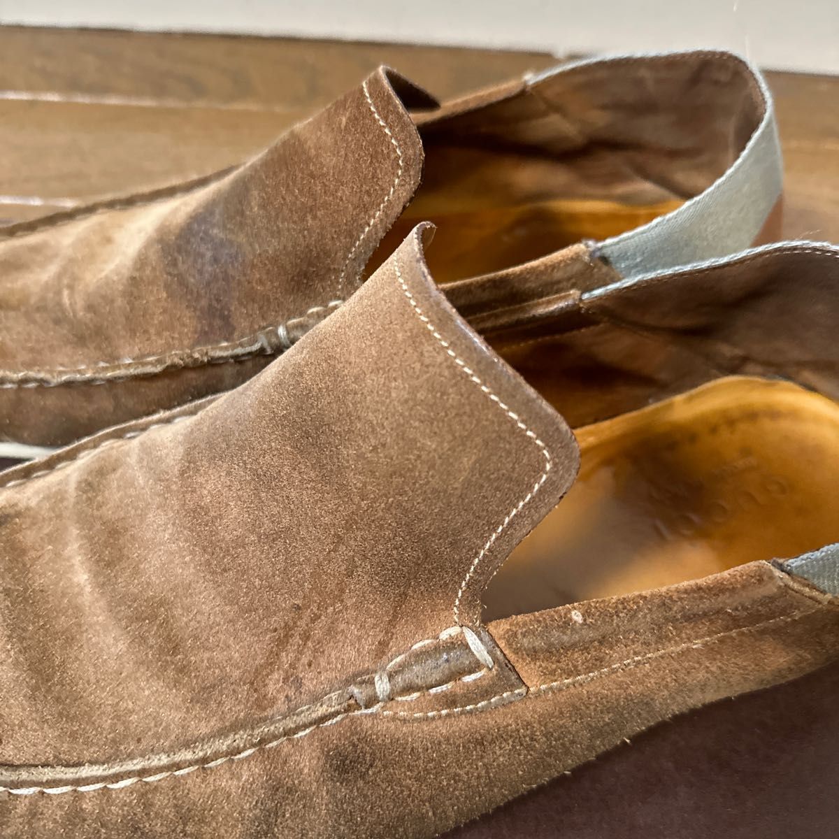 【グッチ GUCCI】 スエードレザー スリッポン ローファー 紳士靴 (メンズ) size 42 1/2 ビジネスシューズ