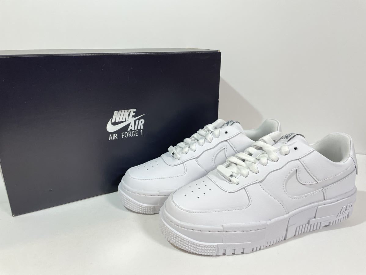 驚きの破格値2023 24㎝NIKEAIRFORCE1ナイキエアフォース1ライト