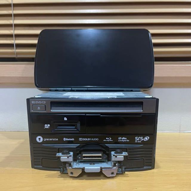 カーナビステーション 9Vディスプレイ カーナビ パナソニック strada