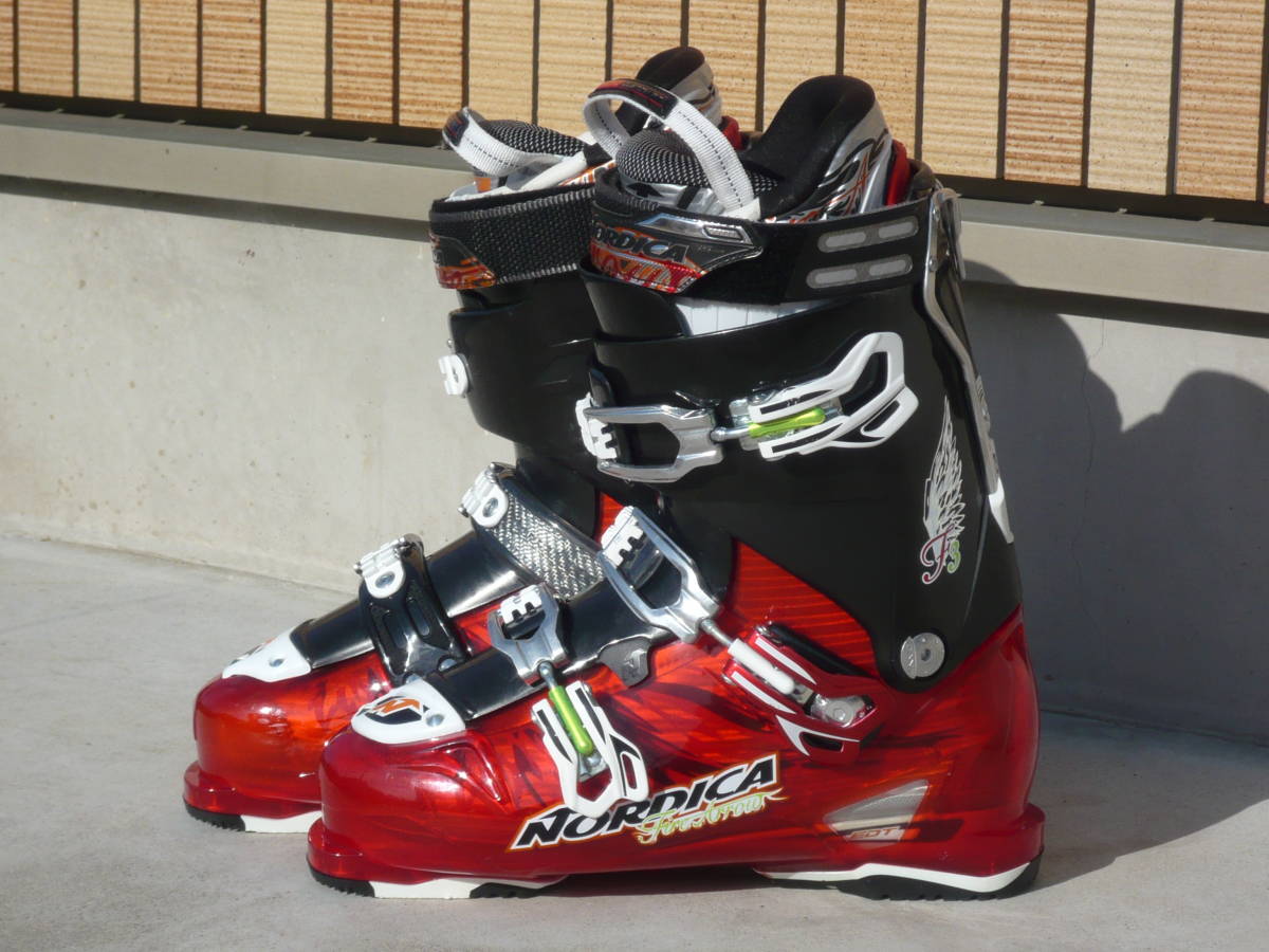 7即決!NORDICA/ノルディカ スキーブーツ FIREARROW 赤/黒 28.0cm/28.5