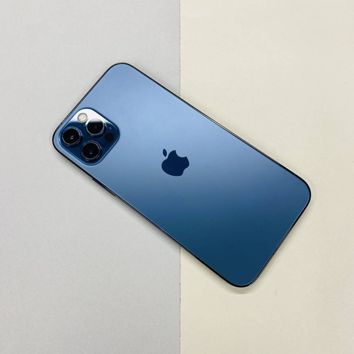 Apple IPhone 12pro 128GB Au Simフリー 4239 携帯電話