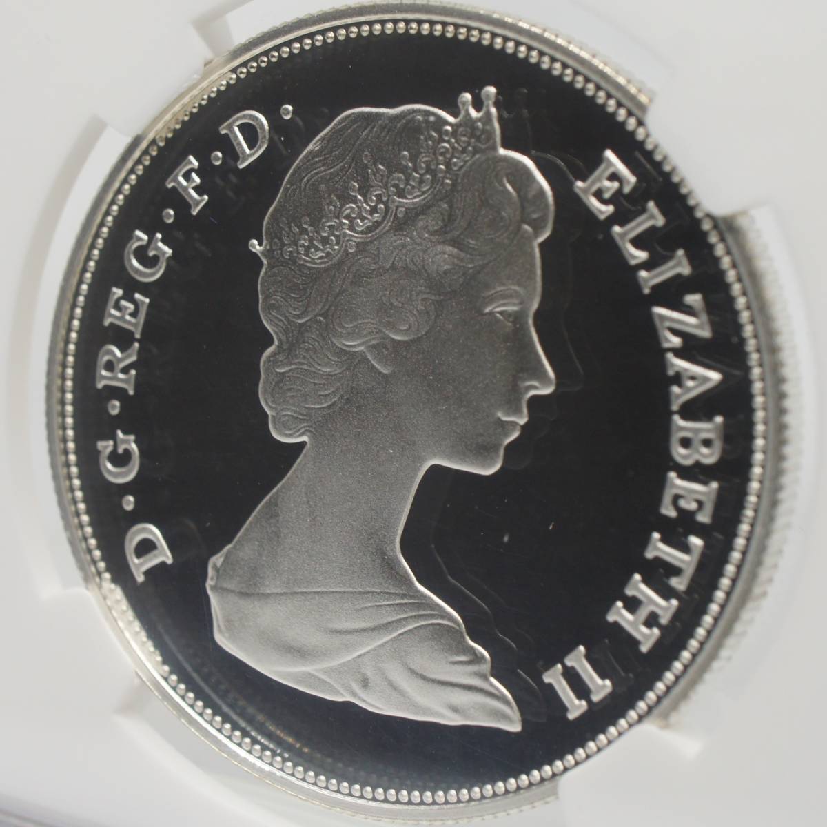 ダイアナ妃御成婚記念コイン】1981年 イギリス 銀貨 準最高鑑定 NGC