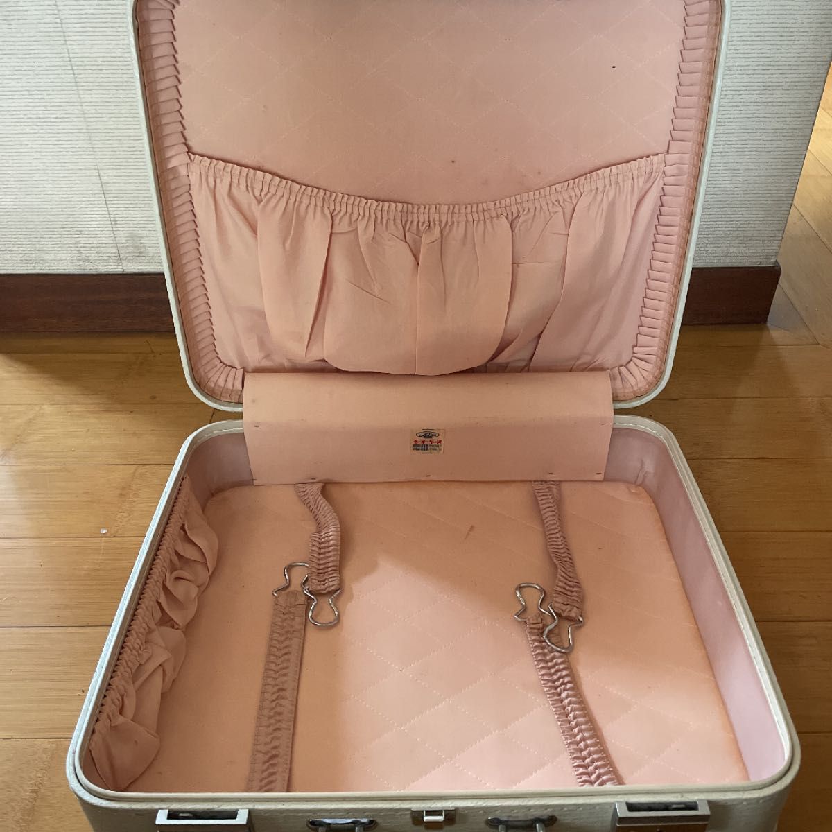 昭和レトロ　スーツケース