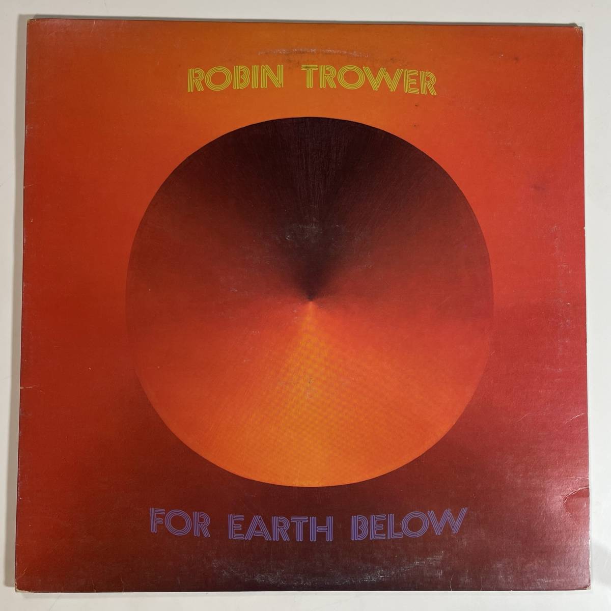 16357 【US盤★美盤】 ROBIN TROWER/FOR EARTH BELOWの画像1