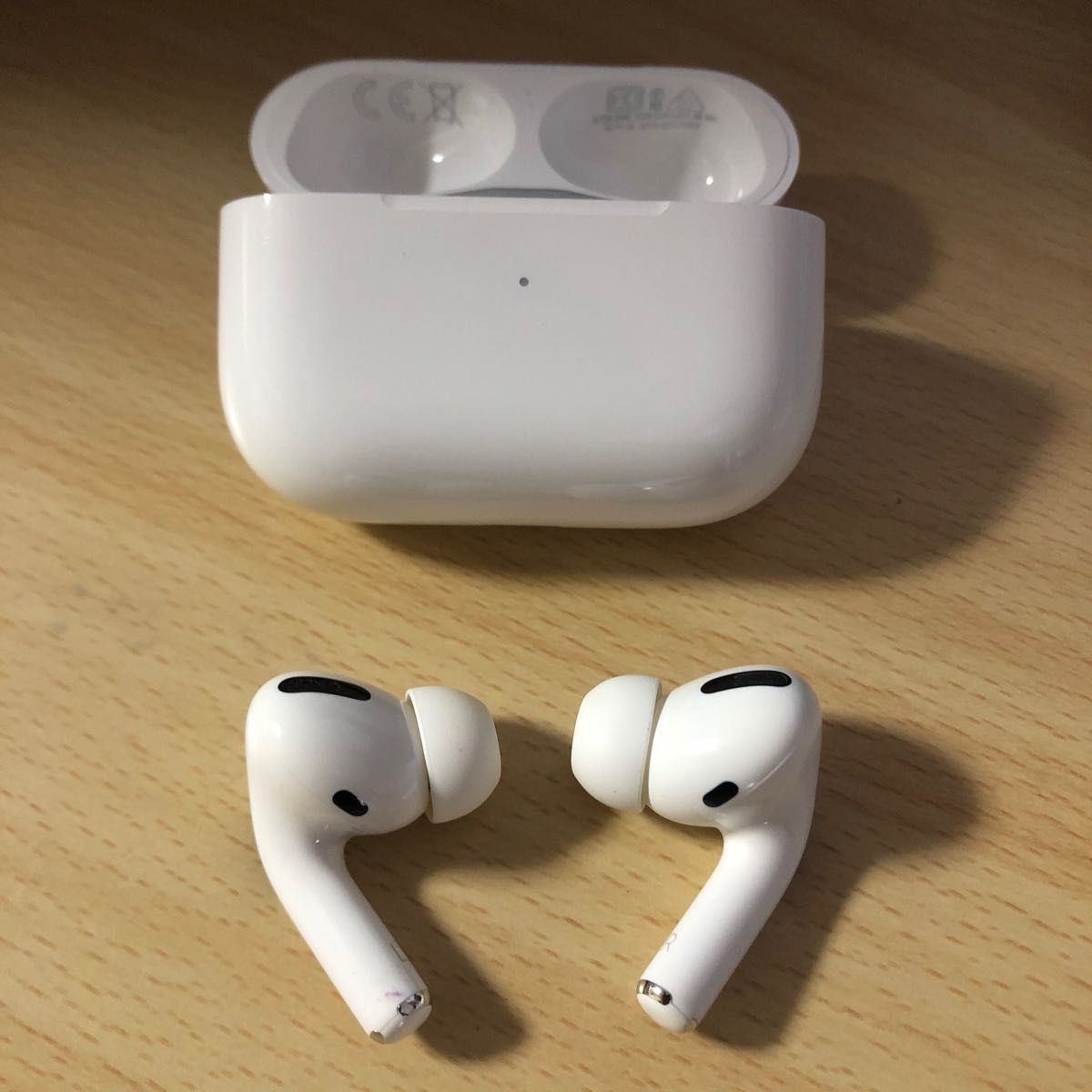 Apple Airpods Pro 第1世代 第一世代 A2190 A2083 A2084 正規品 MWP22J