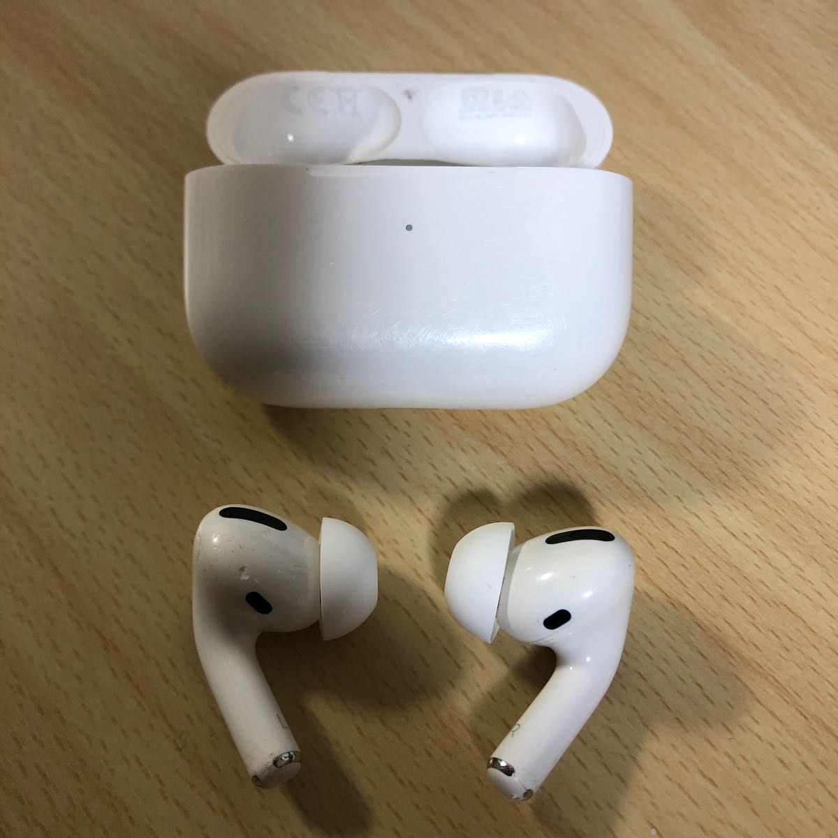 Apple Airpods Pro 第1世代 第一世代 A2190 A2083 A2084 正規品 MWP22J