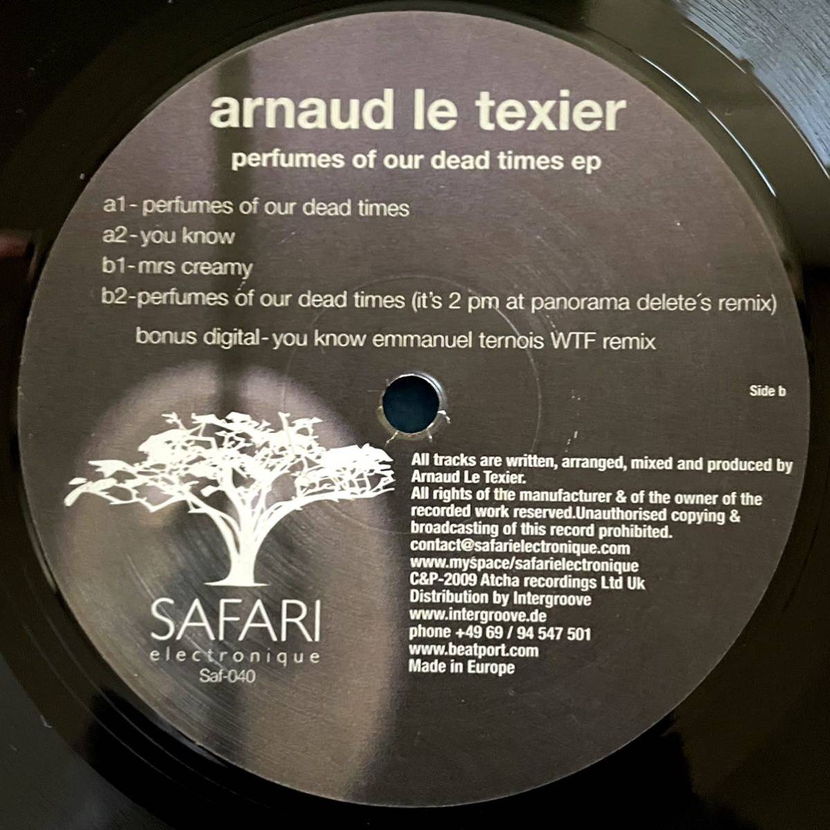 【HOUSE】【TECHNO】Arnaud Le Texier - Perfumes Of Our Dead Times EP / Safari Electronique Saf-040 / VINYL 12 / France_画像1