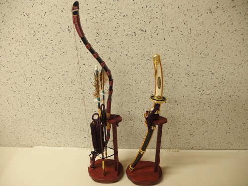 1220232s[ edge .. .. armor decoration bow, sword decoration ] Boys' May Festival dolls / fake sword /H57cm,73.5cm/ secondhand goods 