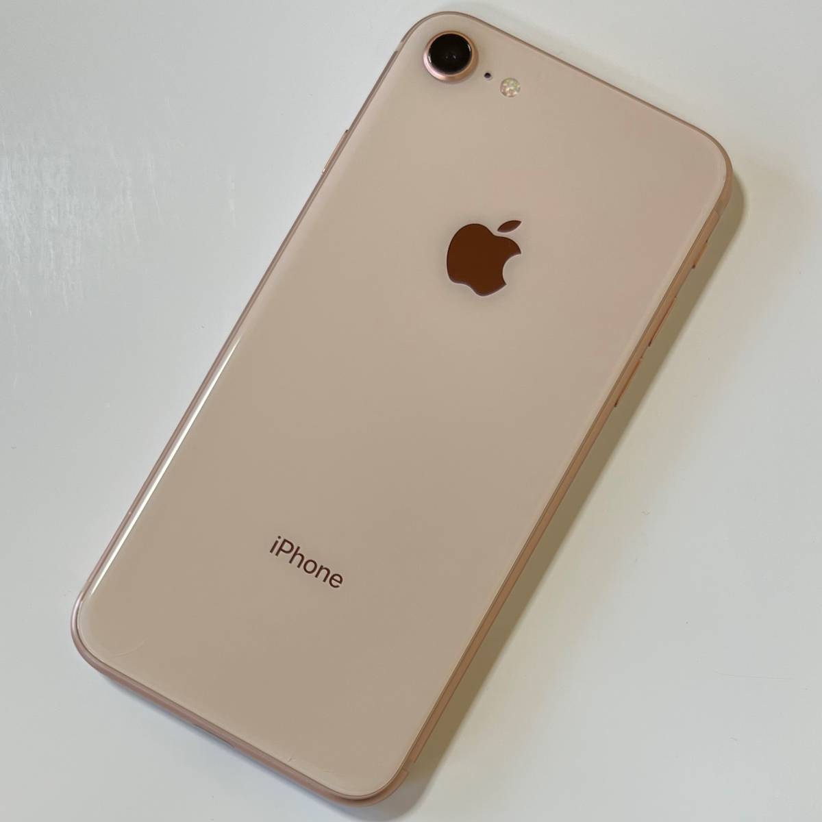 SIMフリー iPhone 8 ゴールド 64GB MQ7A2J/A バッテリー最大容量82％ アクティベーションロック解除済