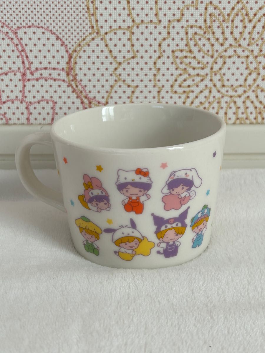 新品未使用 完売品 なにわ男子 マグカップ コップ サンリオ コラボ ローソン シナモン マイメロ ポムポムプリン ハローキティ