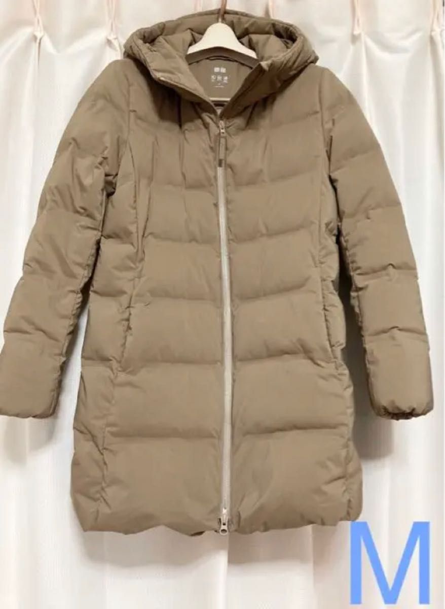 美品 UNIQLO シームレスダウンショートコート ベージュ M ユニクロ