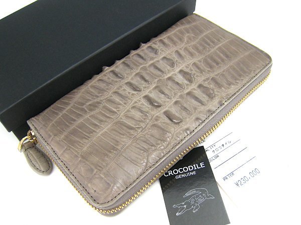 【超安い】 ★新品!トープ系★クロコダイル 1枚革 ラウンドファスナー 長財布★ 長財布(小銭入れあり) 【超安い】 ★新品!トープ系★クロコダイル 1枚革 ラウンドファスナー 長財布★ 長財布(小銭入れあり)