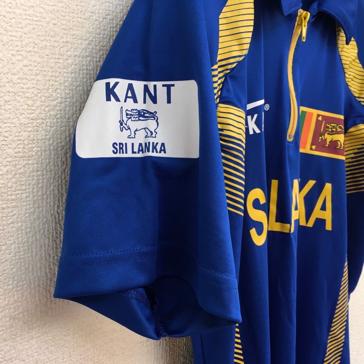 【レア】　サッカー　スリランカ代表　SRILANKA　ユニフォーム　メンズ　Mサイズ　KANT　ブルー　刺繍ワッペン　新古品　デッドストック_画像4