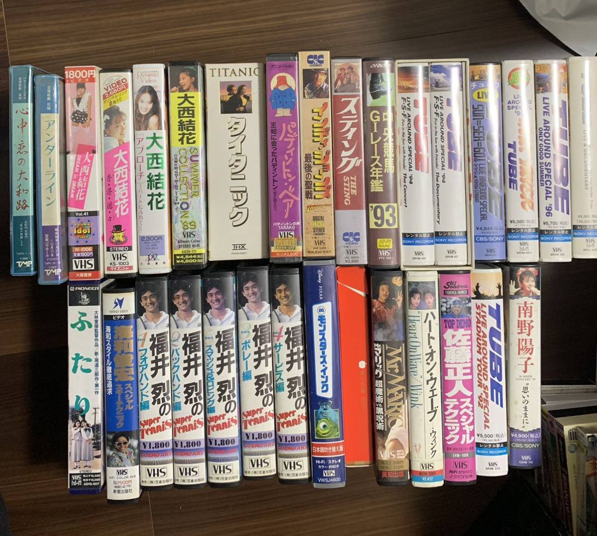 Yahoo!オークション - VHS ビデオテープ カセットテープ まとめ Yahoo!オークション - VHS ビデオテープ カセットテープ まとめ