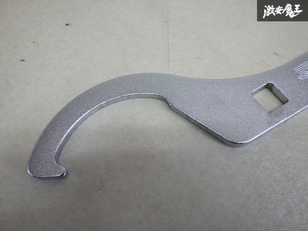 未使用品 Tein テイン 車高調用 レンチ 1本 車高調 調整 シート 回し 車載 工具 汎用品 即納 中古 のヤフオク落札情報 未使用品 Tein テイン 車高調用 レンチ 1本 車高調 調整 シート 回し 車載 工具 汎用品 即納 中古 のヤフオク落札情報