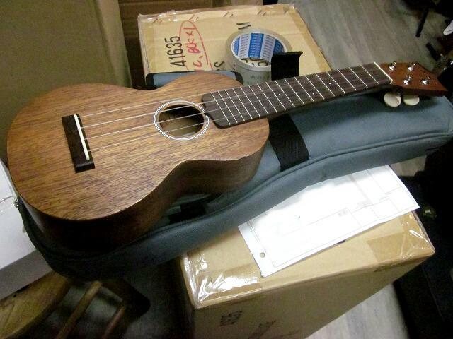 Martin Soprano Ukulele S Uke マイク搭載  オール単板 マホガニー