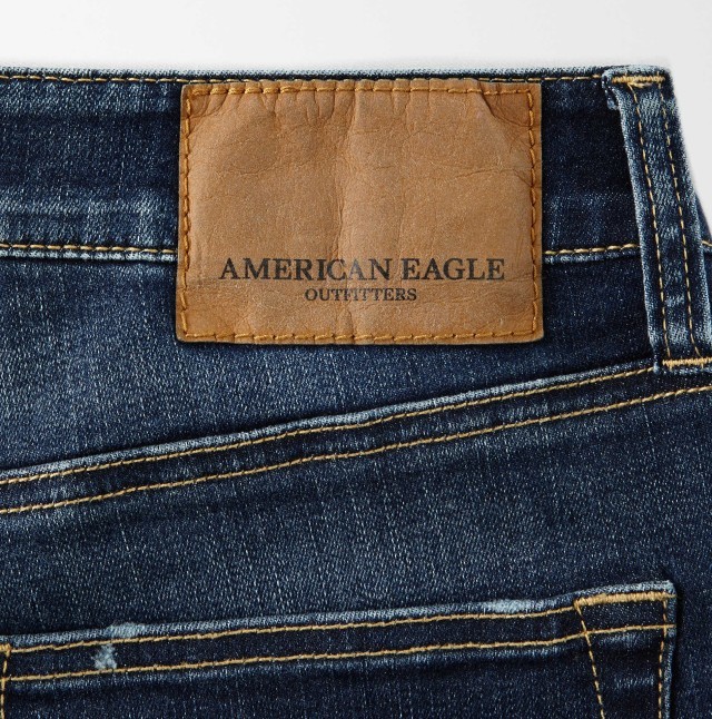 ●送料無料●大きいサイズ　American Eagle　 NE(X)T LEVELストレートジーンズ（Authentic Dark Indigo）【W44インチL32インチ】