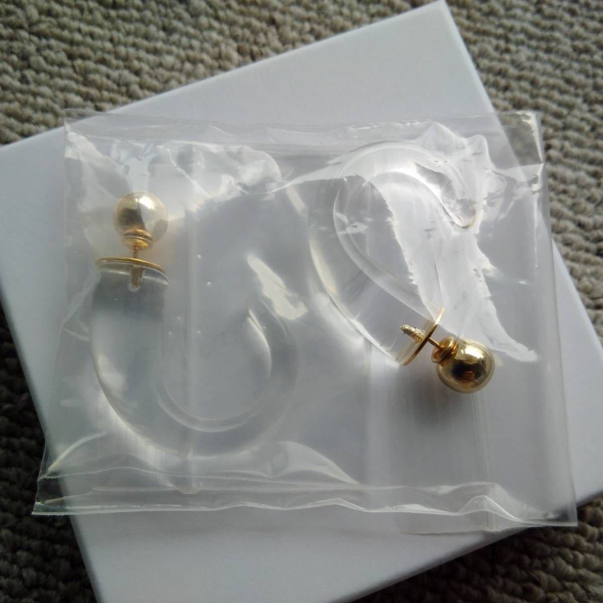 新品” ｍame マメ Glass Icicles Pierced Earrings ガラス＆真鍮