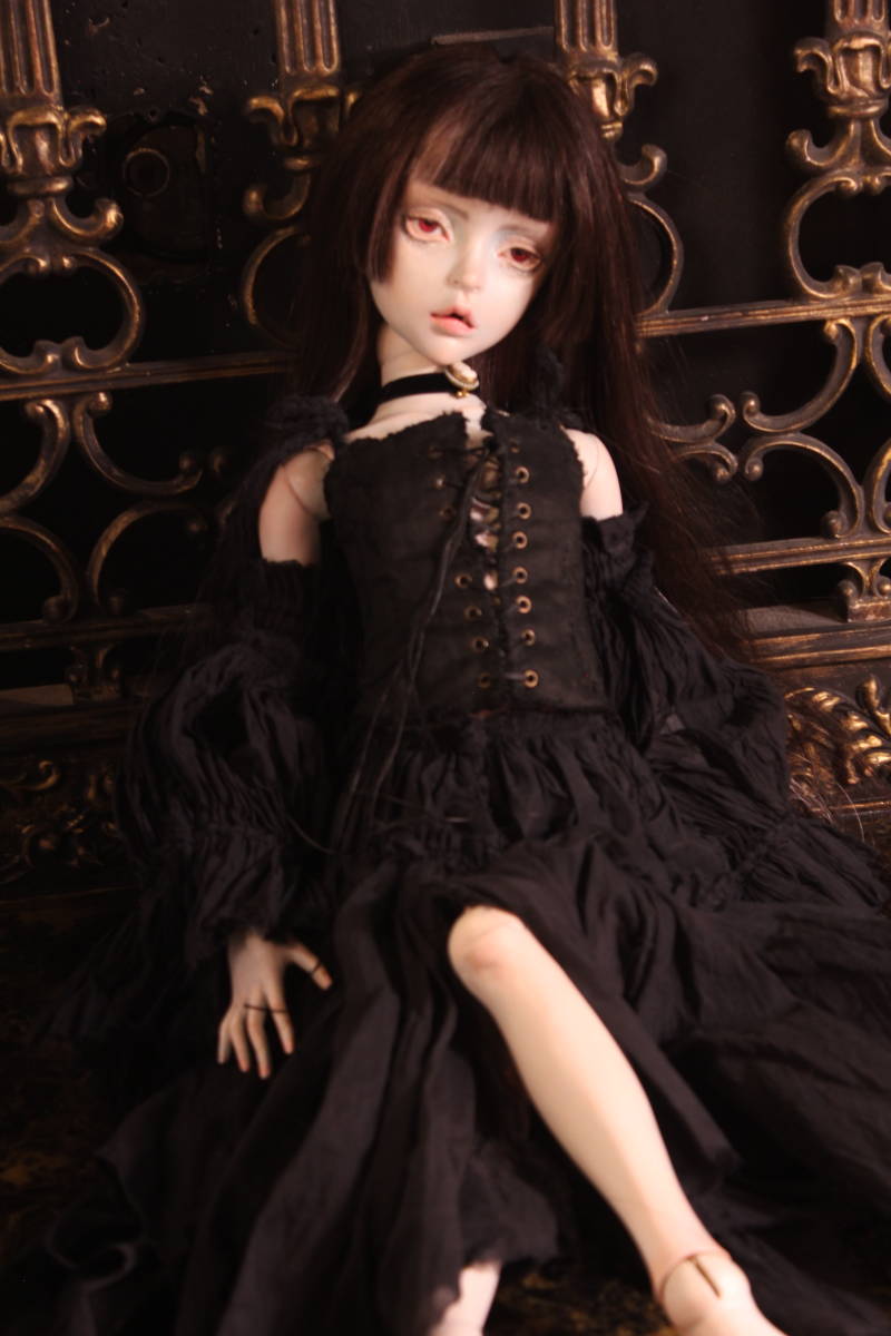 球体関節人形 創作人形 櫻井紅子作【黒い花弁】|Yahoo!フリマ 球体関節人形 創作人形 櫻井紅子作【黒い花弁】|Yahoo!フリマ