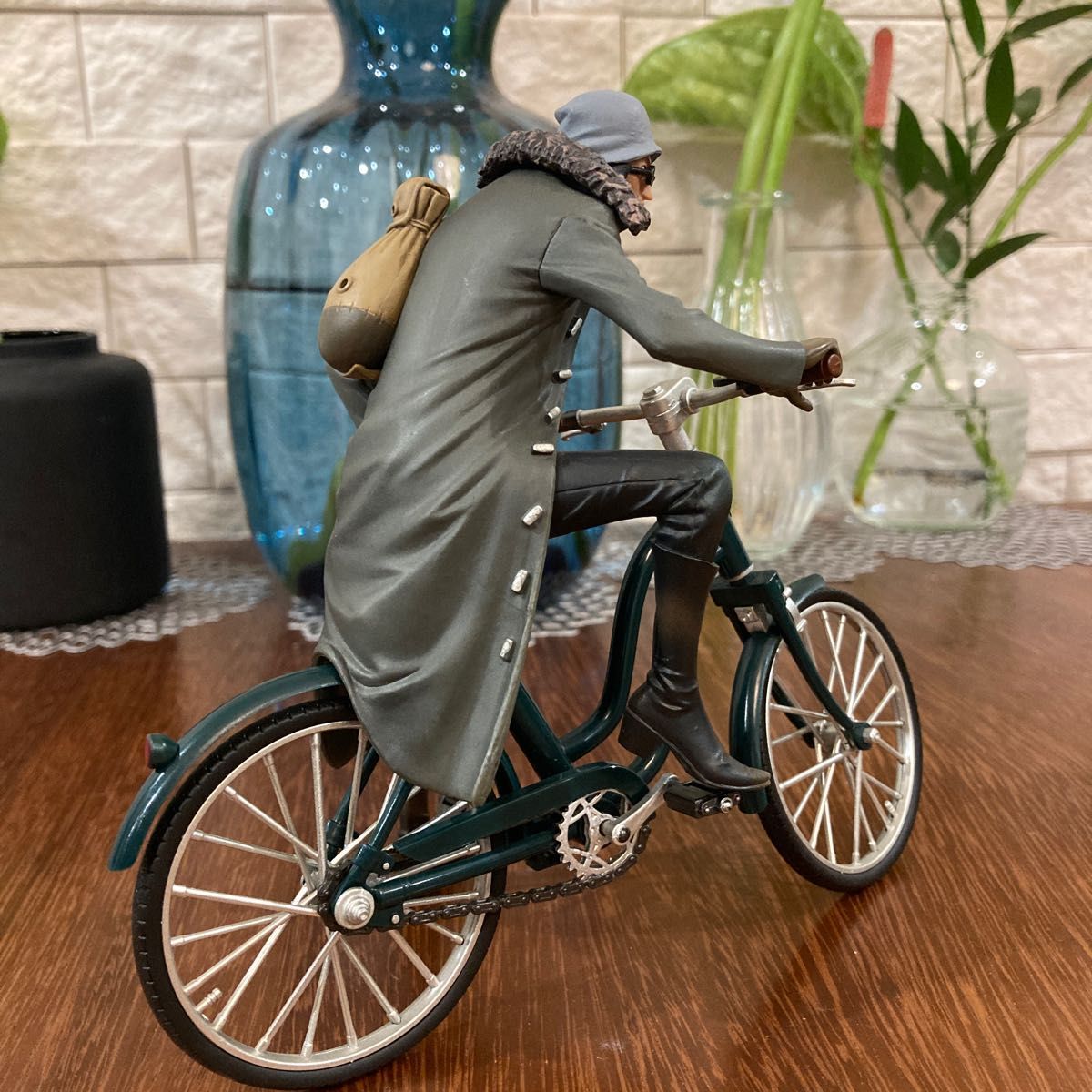 クザン 青キジ 青雉 ONE PIECE ワンピースフィギュア 自転車 クザン 青キジ 青雉 ONE PIECE ワンピースフィギュア 自転車