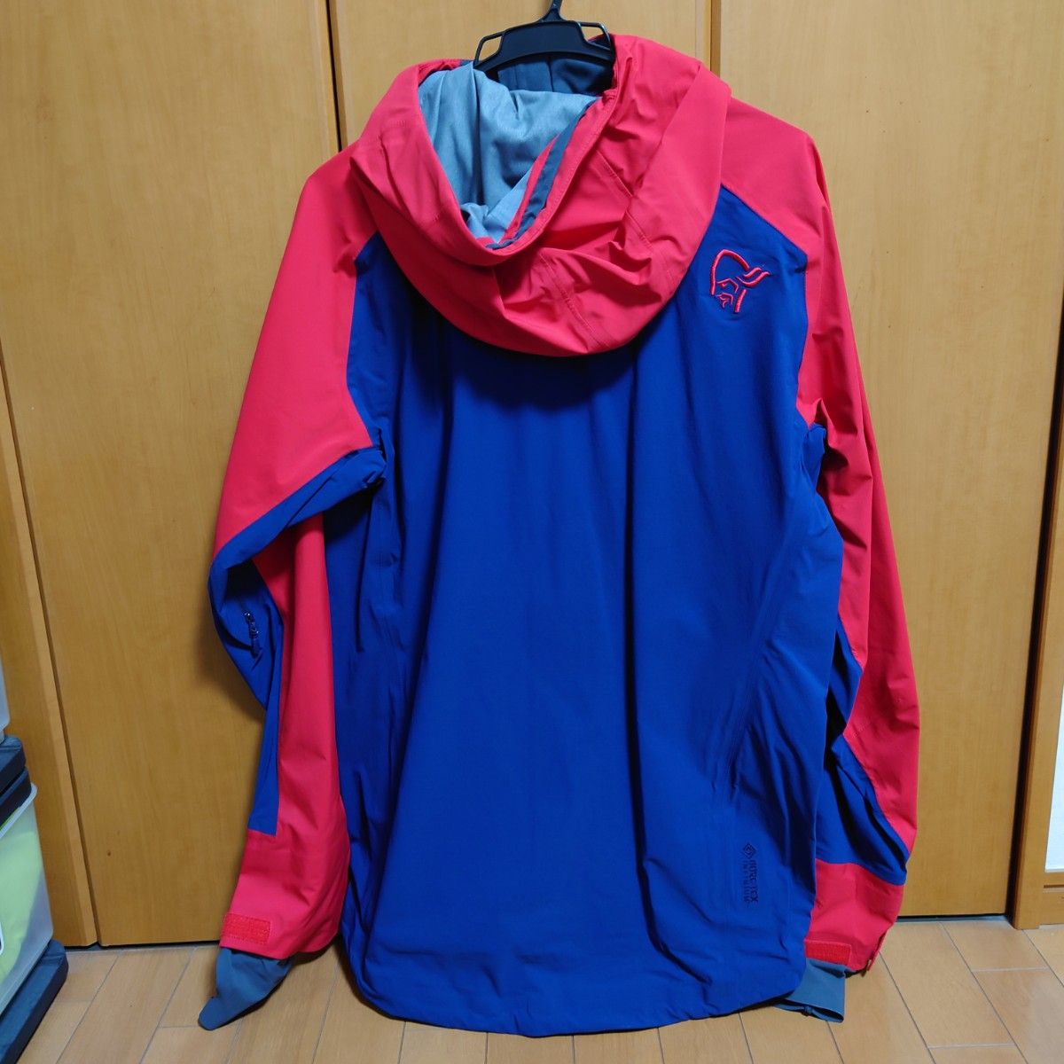 ノローナ リンゲン インフィニウム ハイブリッド ジャケット