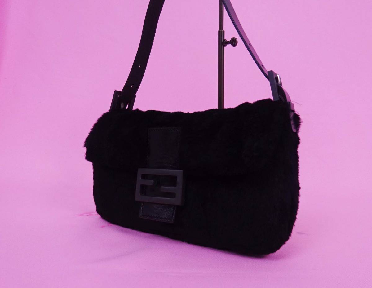 FENDI フェンディ ラパンファー バケットバッグ ハンド＆ショルダー 