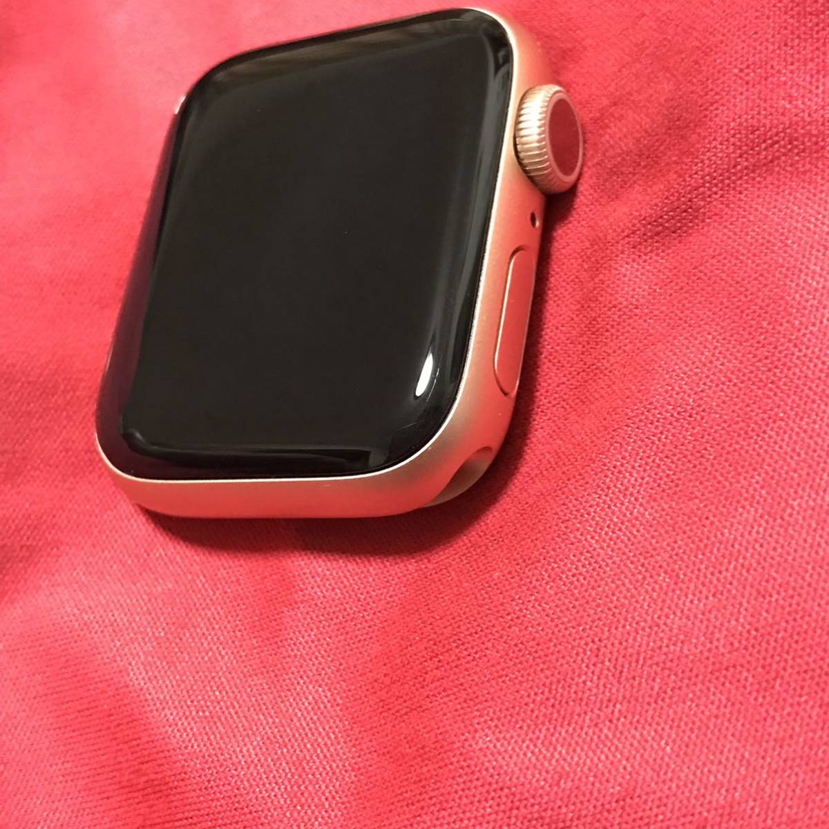 未使用本体 Apple Watch Series 6 (GPSモデル) 40mm シルバー