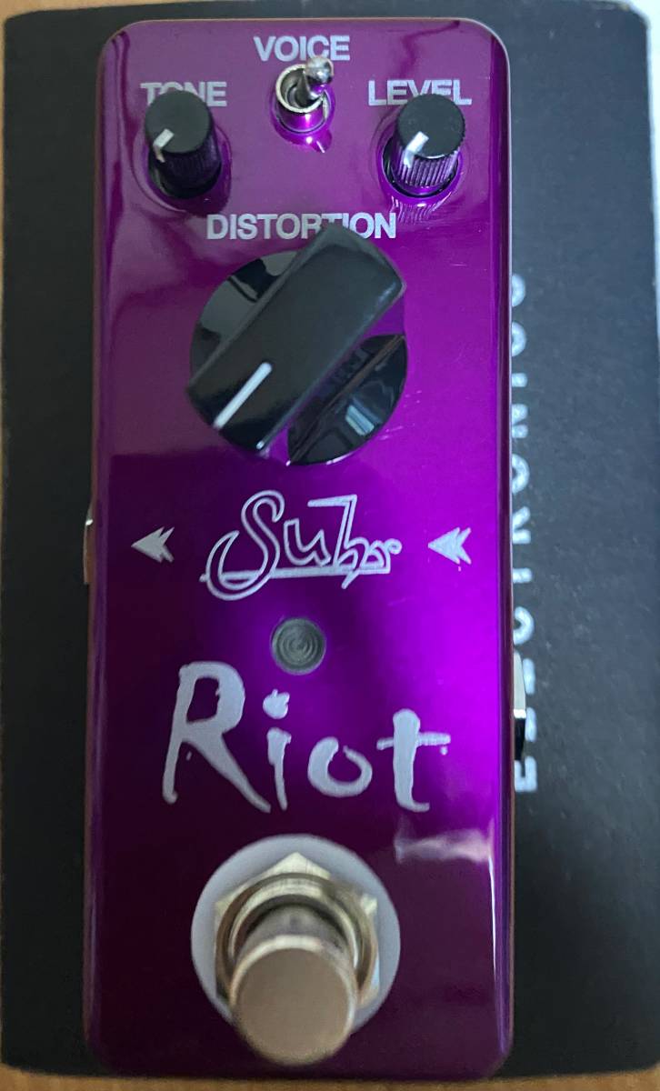 美品・正規輸入品】Suhr Riot laperlahotelboutique.com