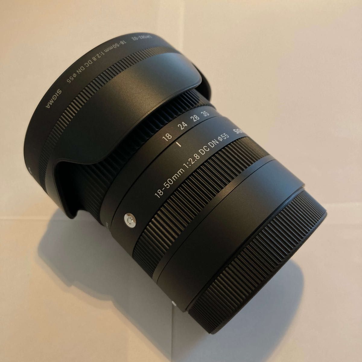 SONY ミラーレス一眼 α6400 SIGMA 30㎜ F1 4 DC DN & 18-50㎜ F2 SONY ミラーレス一眼 α6400 SIGMA 30㎜ F1 4 DC DN & 18-50㎜ F2