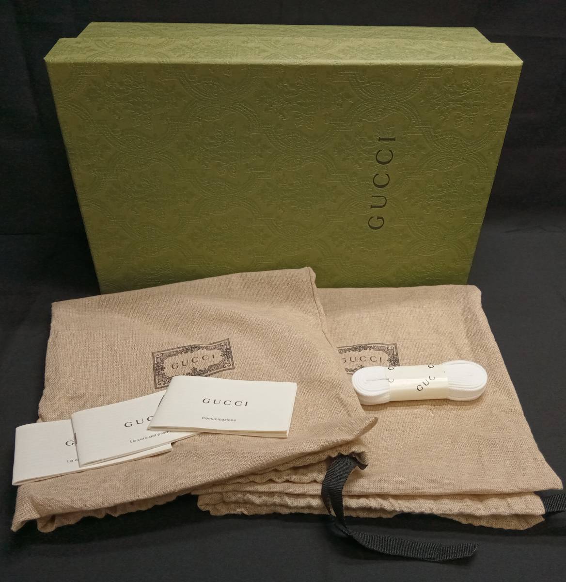 GUCCI グッチ レディース スニーカー シルバー 663168 インター