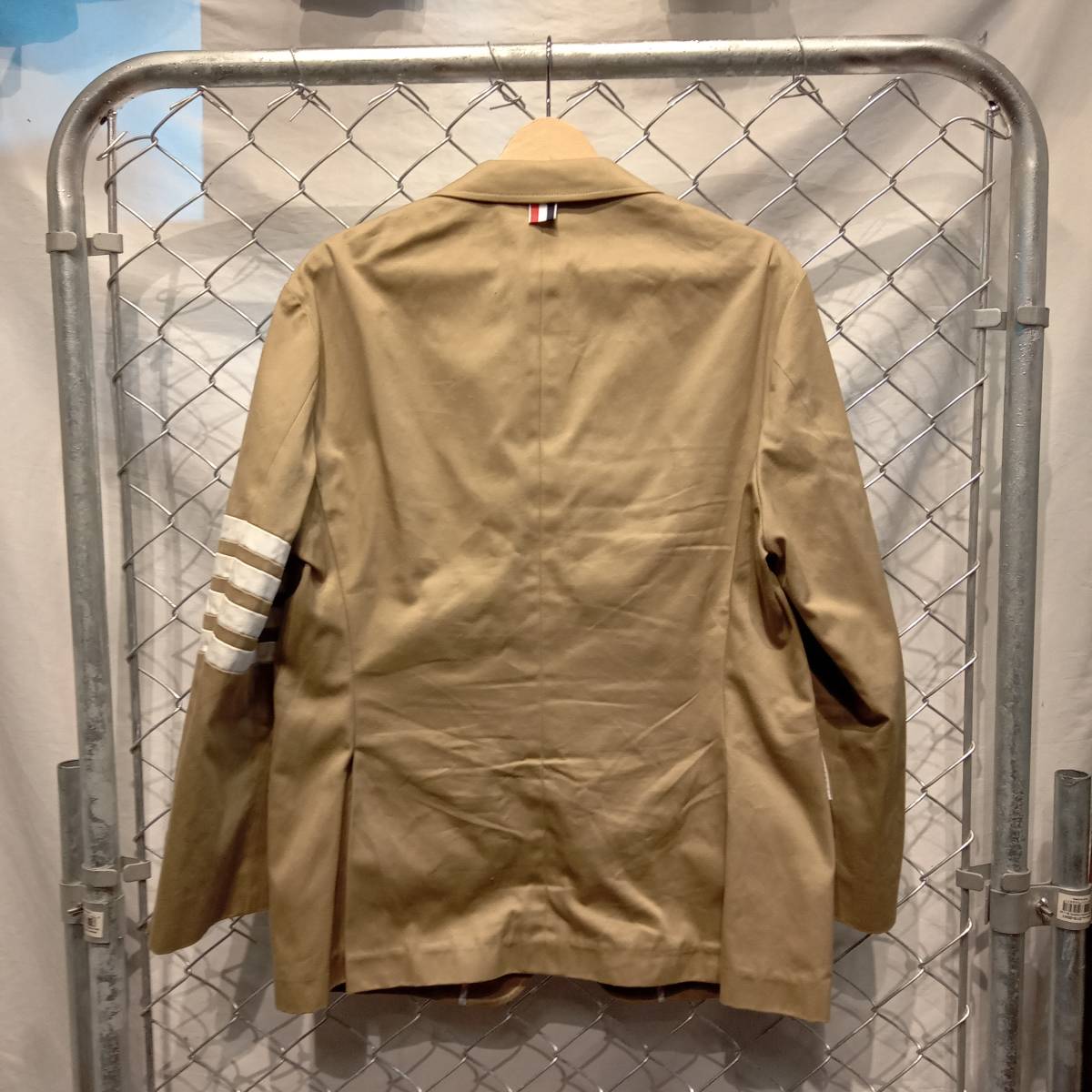 THOM BROWNE 4bar sport jacket スポーツジャケット テーラードジャケット 3 ベージュ トムブラウン 店舗受取可_画像2