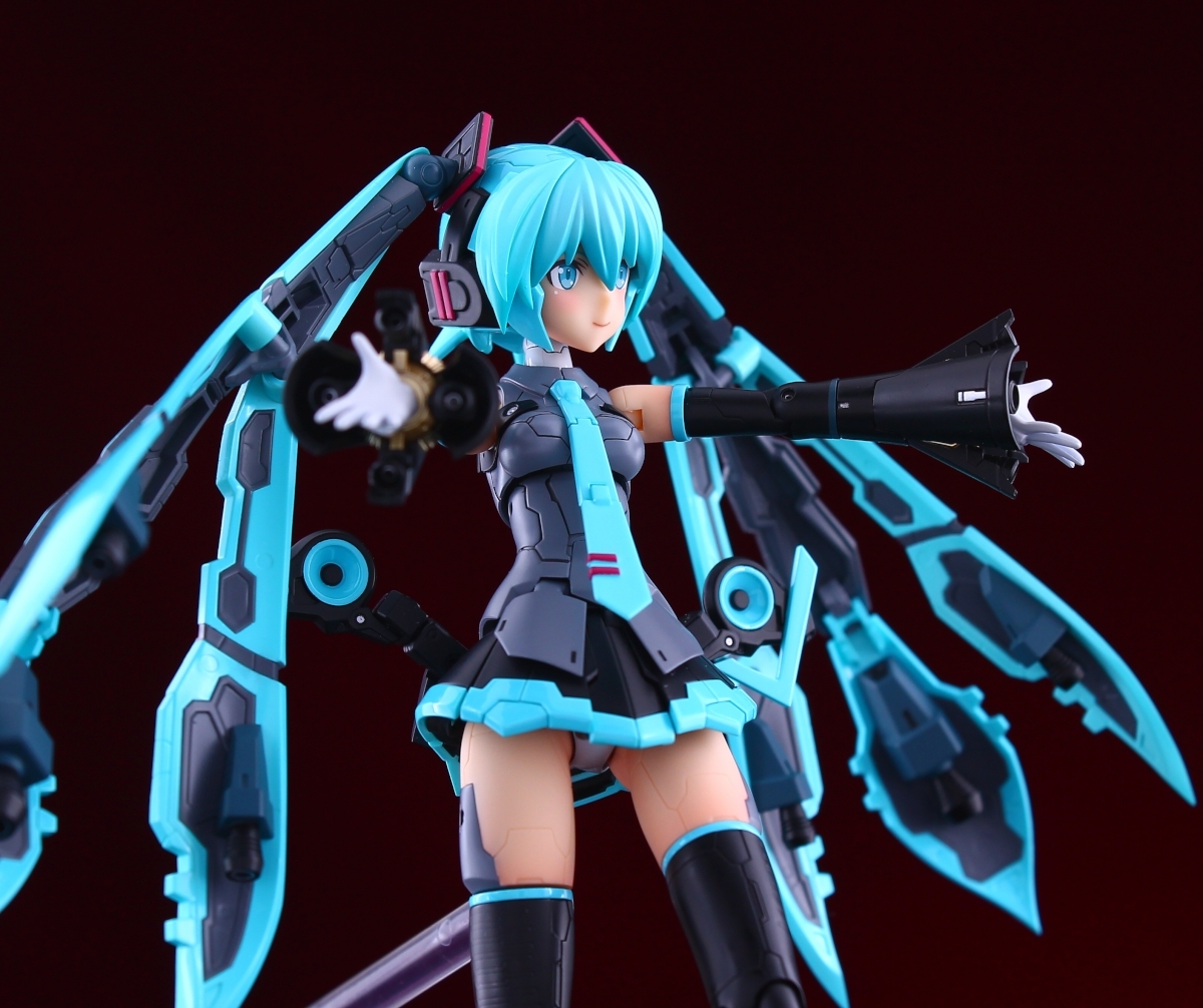 フレームアームズ×フレームアーティスト 初音ミク 塗装完成品-