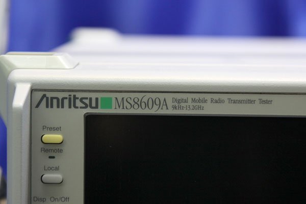 現状渡し】MS8609A ディジタル移動無線送信機テスタ 9 kHz ～ 13.2 GHz