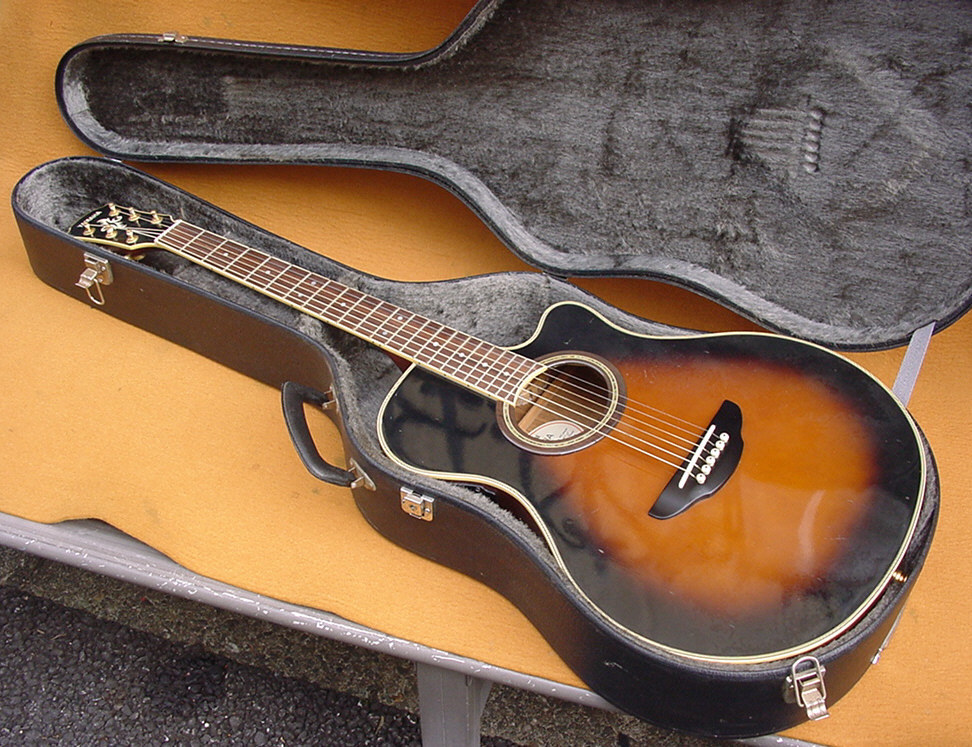 APX8A ヤマハ ハードケース付エレアコ ギター YAMAHA エレアコ-