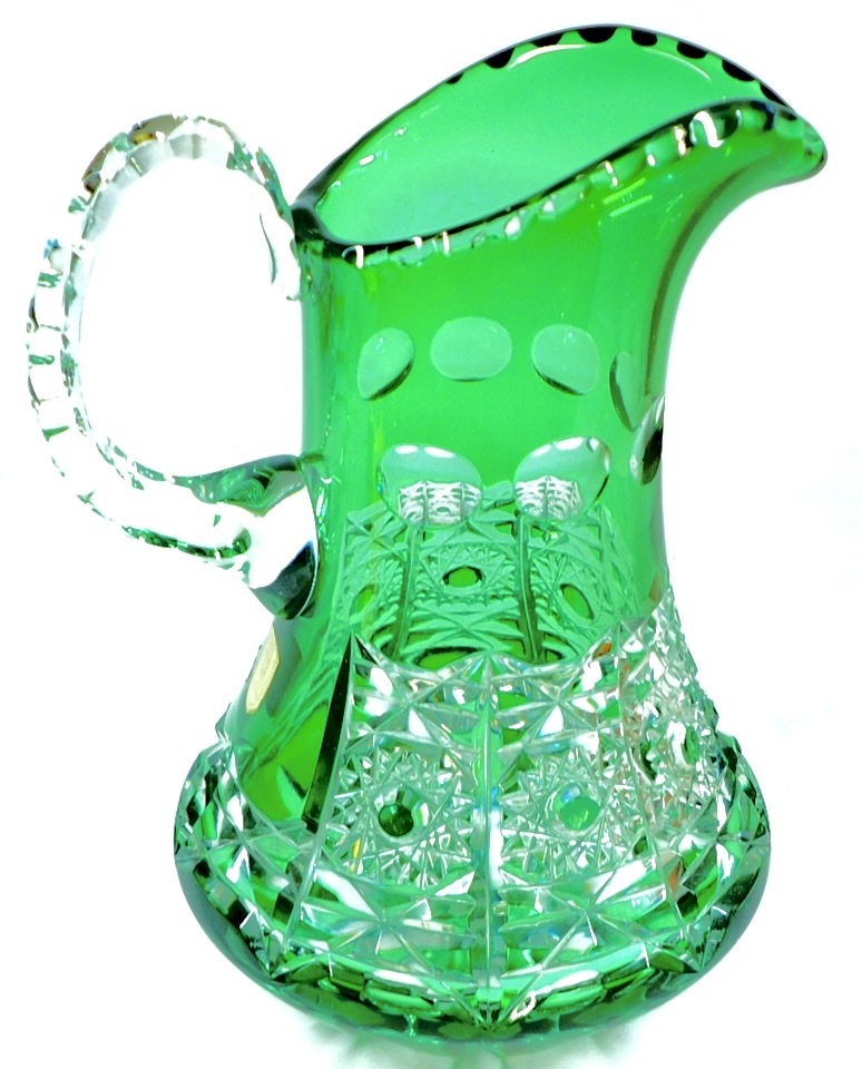 美しいエメラルドグリーンのカラーが魅力的！ オーストリア製 KAIDERGLAS 24%クリスタルガラス 直径13cm 口径7cm 高さ22cm KYA412