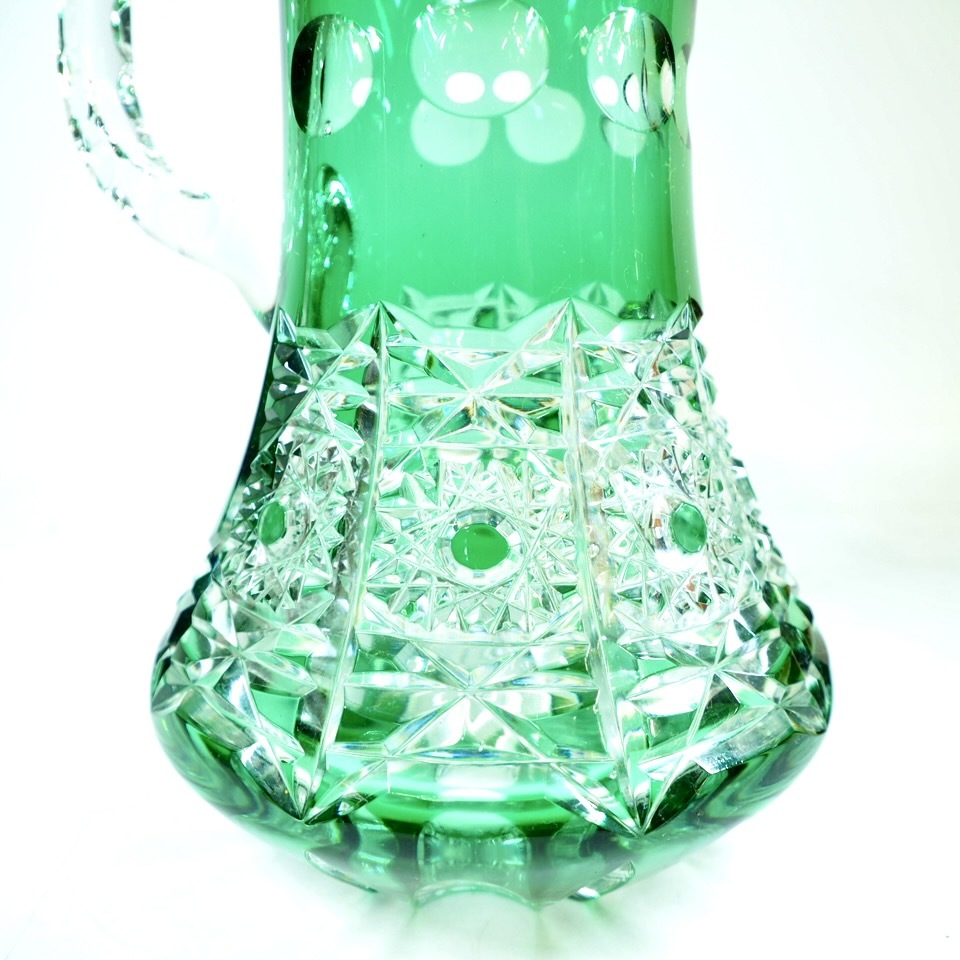 美しいエメラルドグリーンのカラーが魅力的！ オーストリア製 KAIDERGLAS 24%クリスタルガラス 直径13cm 口径7cm 高さ22cm KYA412_画像8