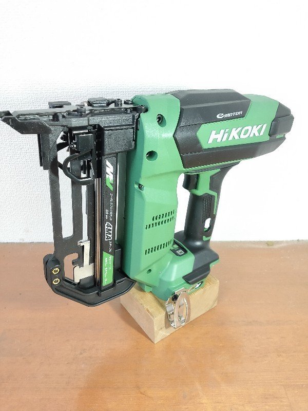 お手頃価格 HiKOKI ハイコーキ 36V コードレスフロア用タッカ N3604DM