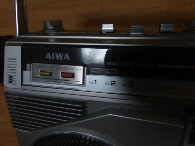 ★昭和　AIWA CS-50 ステレオ　ラジカセ_画像2