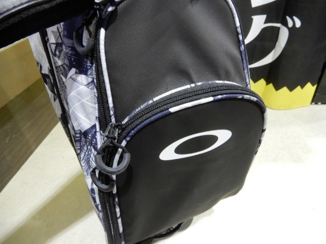 GK緑★ 新品832 【値下げ】【キャディバック】★ オークリー★ BG GOLF BAG 13.0 921568JP 10F★9.5型★3.3kg★47インチ対応★OAKLEY★_画像7