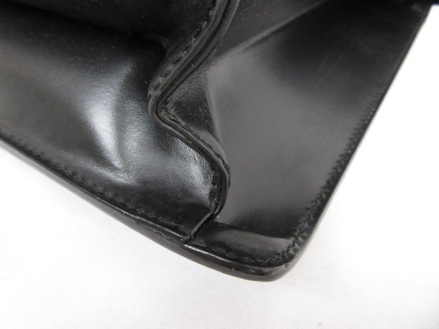 □【ルイヴィトン LOUIS VUITTON】 M54352 エピ セルヴィット フェルモ