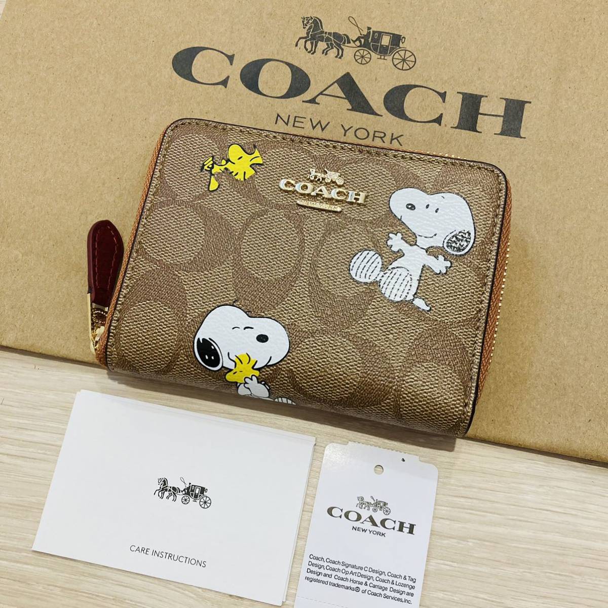 COACH コーチ ×ピーナッツ コラボ シグネチャースモールウォレット