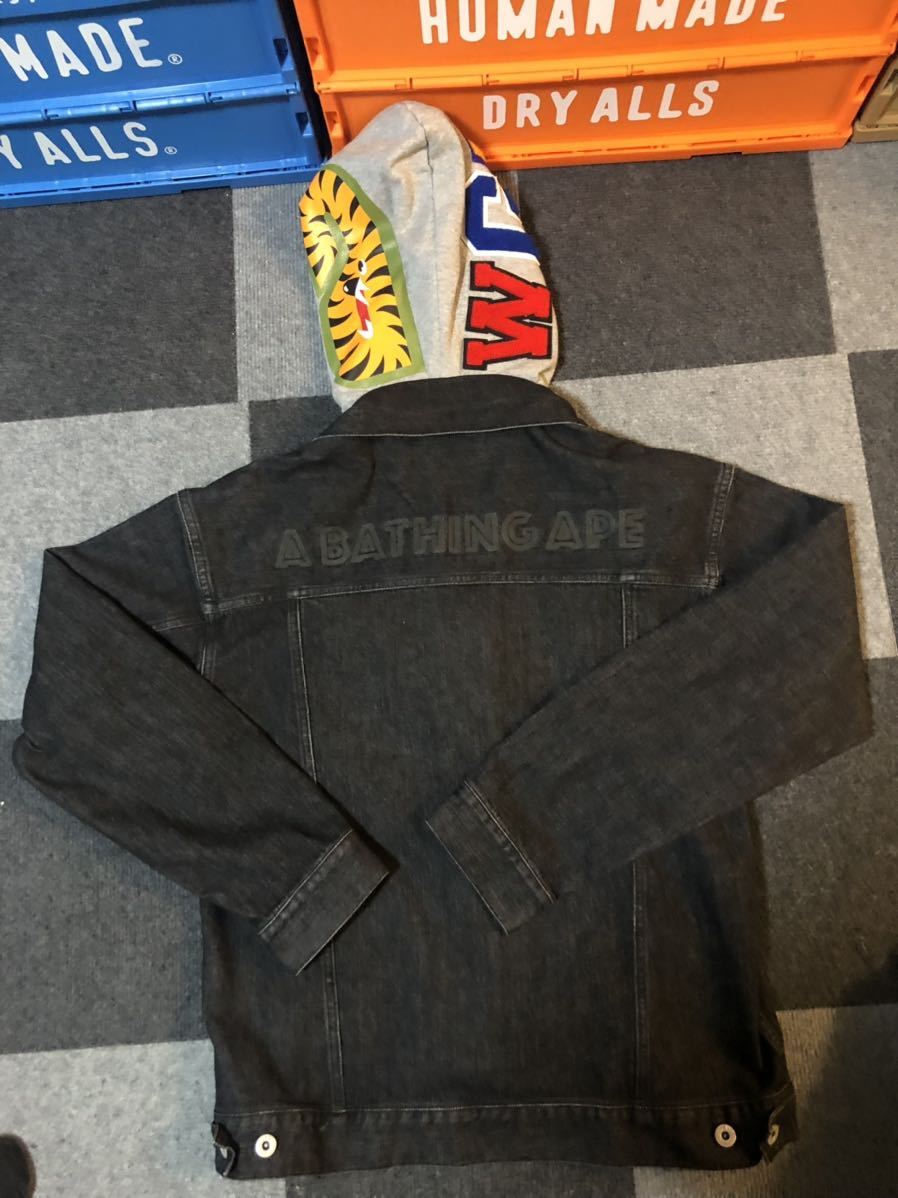 A BATHING APE DENIM JACKET SHARK FULL ZIP SIZE Mアベイシングエイプ