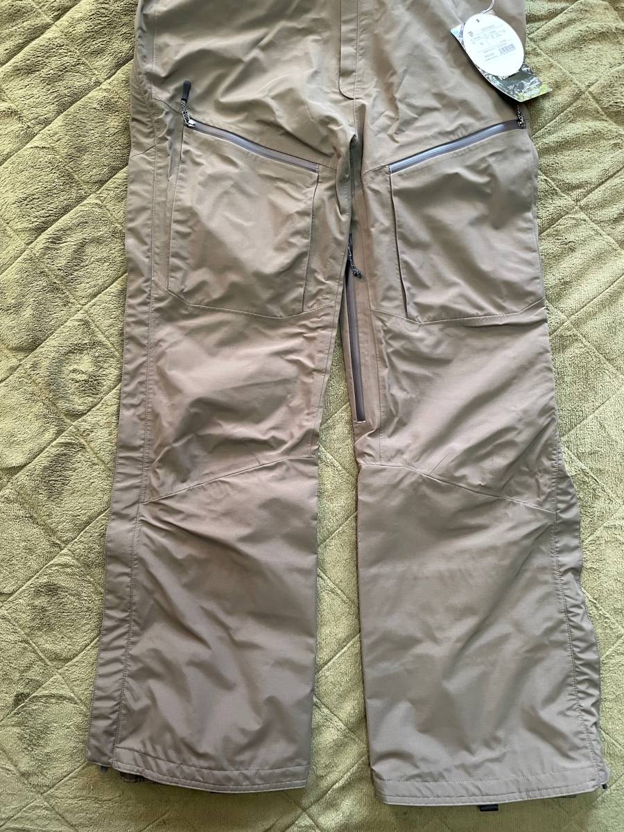 ◇ 新品未使用 ◇ P.RHYTHM outerwear プリズムアウターウェア