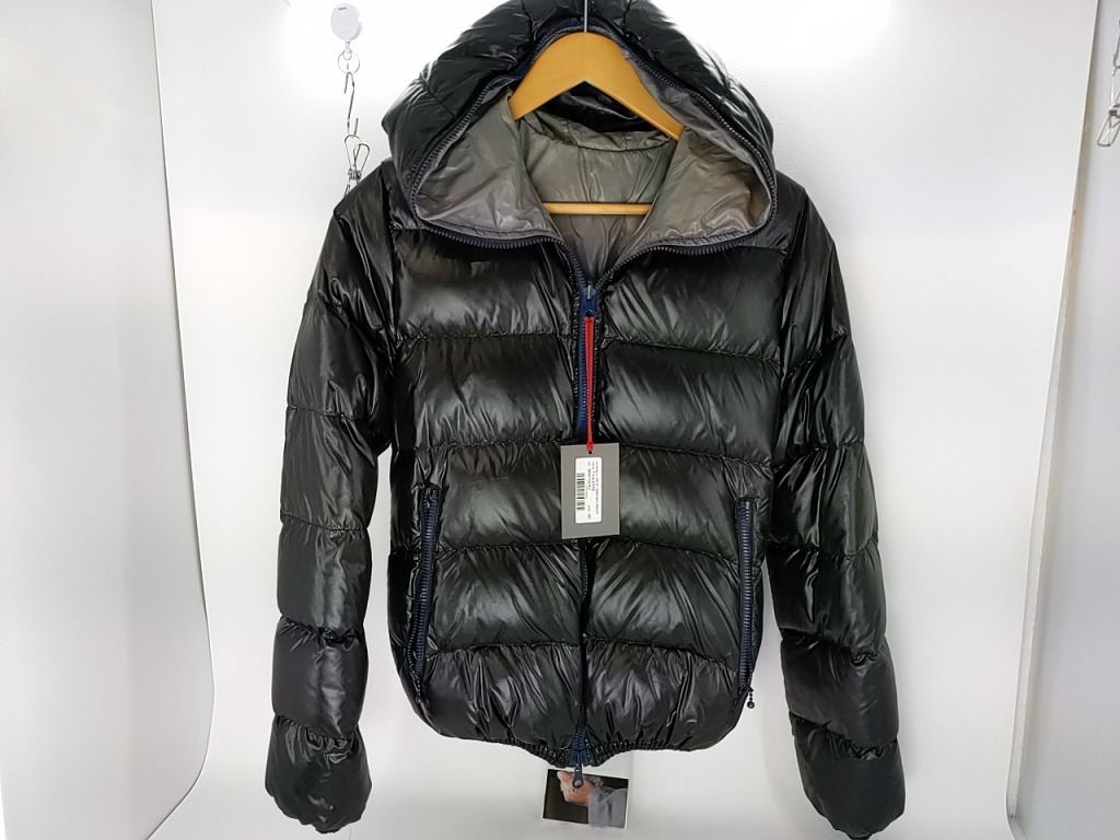 未使用品 DUVETICA ダウンジャケット レディース ブラック 40 程度B