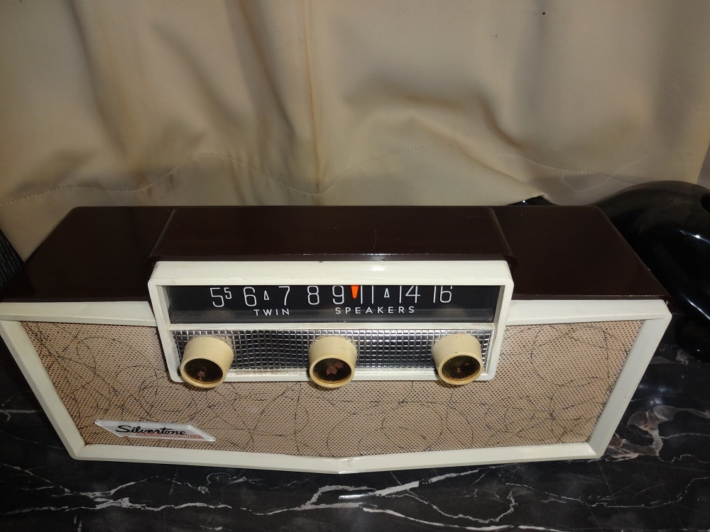 50s Silverstone transistor radio Vintage rockabilly ③