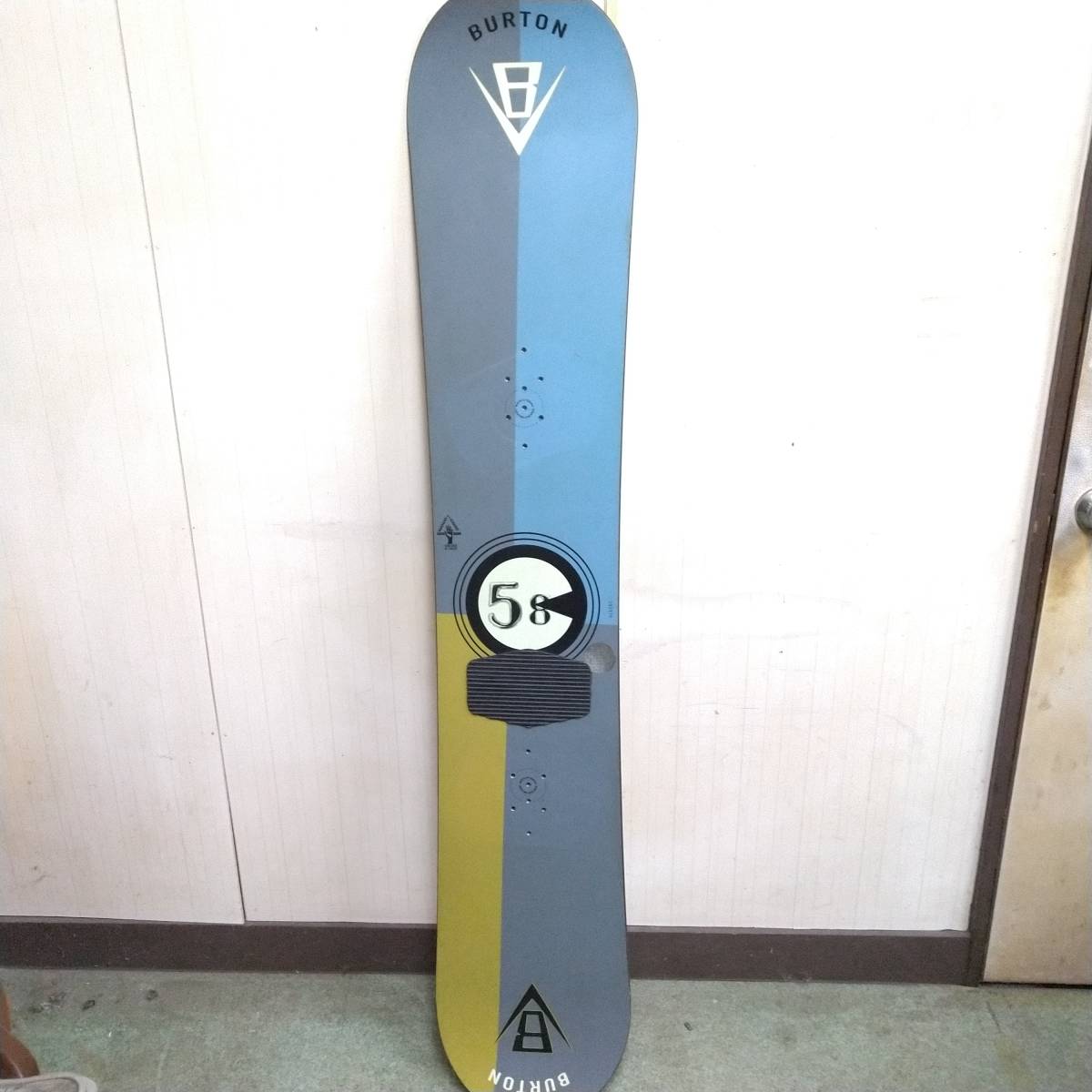 ロシアの行動 BURTON レトロ TWIN 152 2005/2006 モデル | www