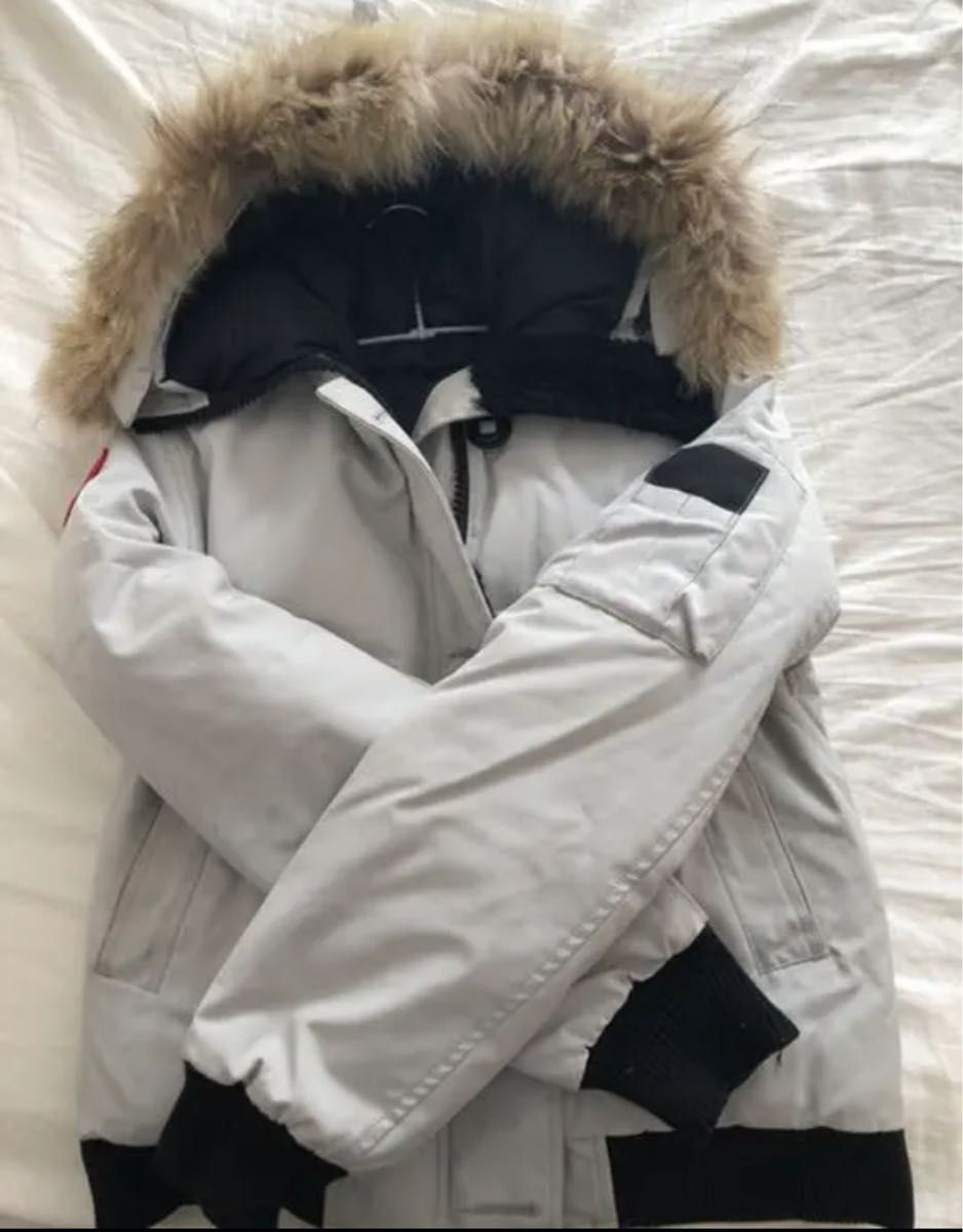 CANADA GOOSE カナダグース ラブラドール ダウンジャケット レッド bak