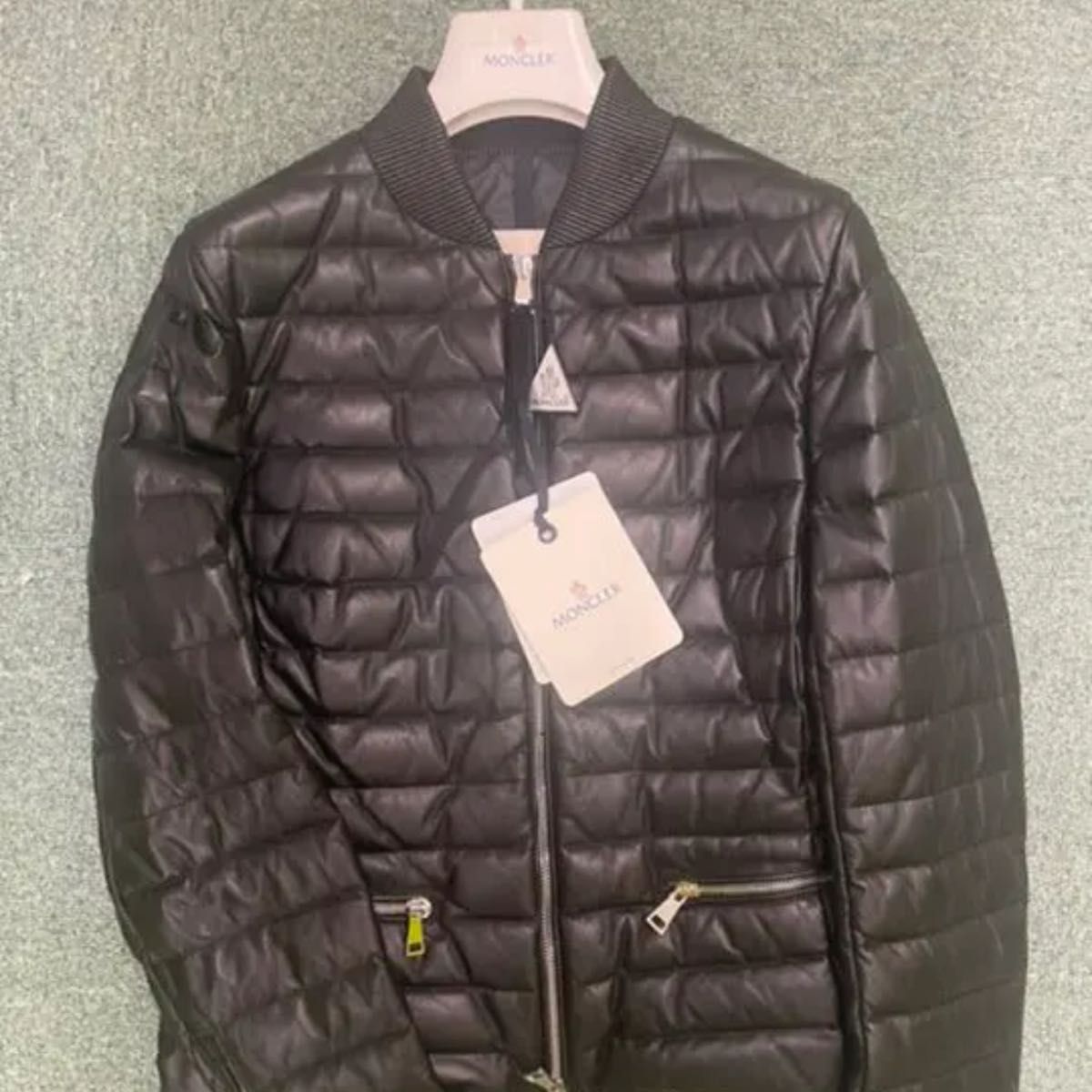 ダウンジャケット MONCLER モンクレール ライトダウン 高品質 冬